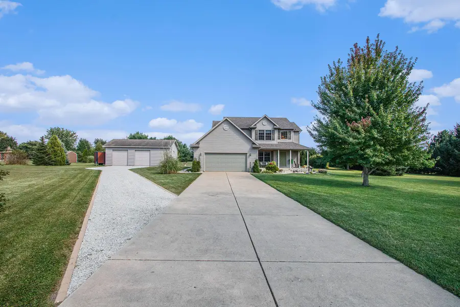 1139 S 500 W, La Porte, IN 46350 - #2