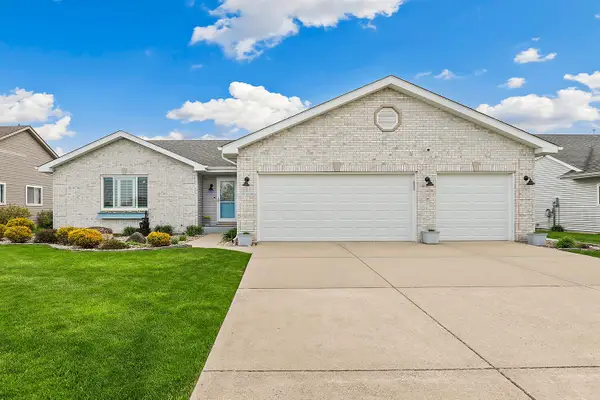 557 Rose Bush Lane, Dyer, IN 46311