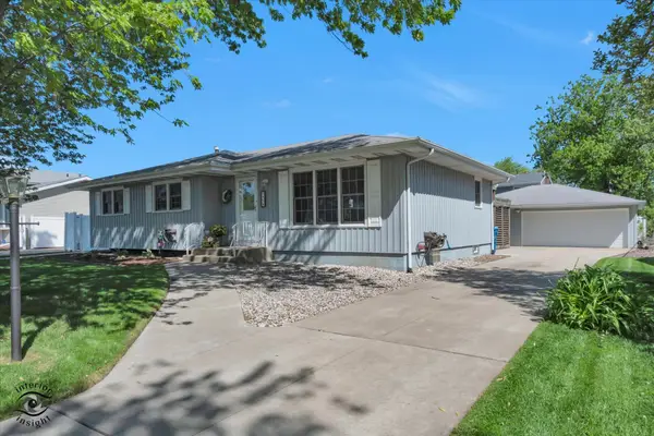934 Windsor Lane, Dyer, IN 46311