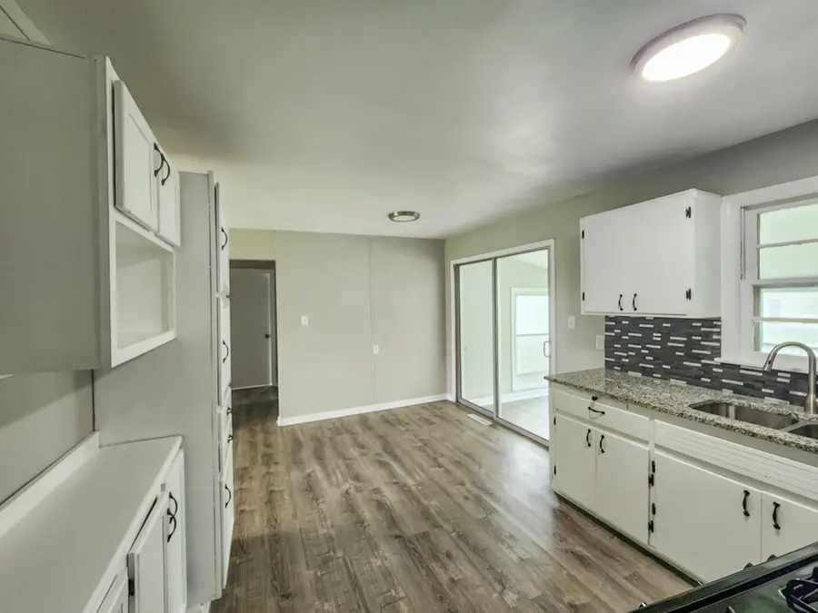 5377 Cleveland Lane, Merrillville, IN 46410 - #3