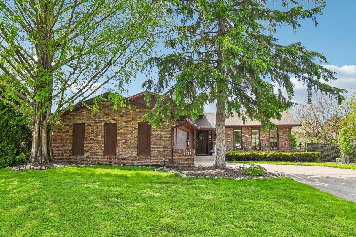 9618 Walnut Drive, Munster, IN 46321 - #1