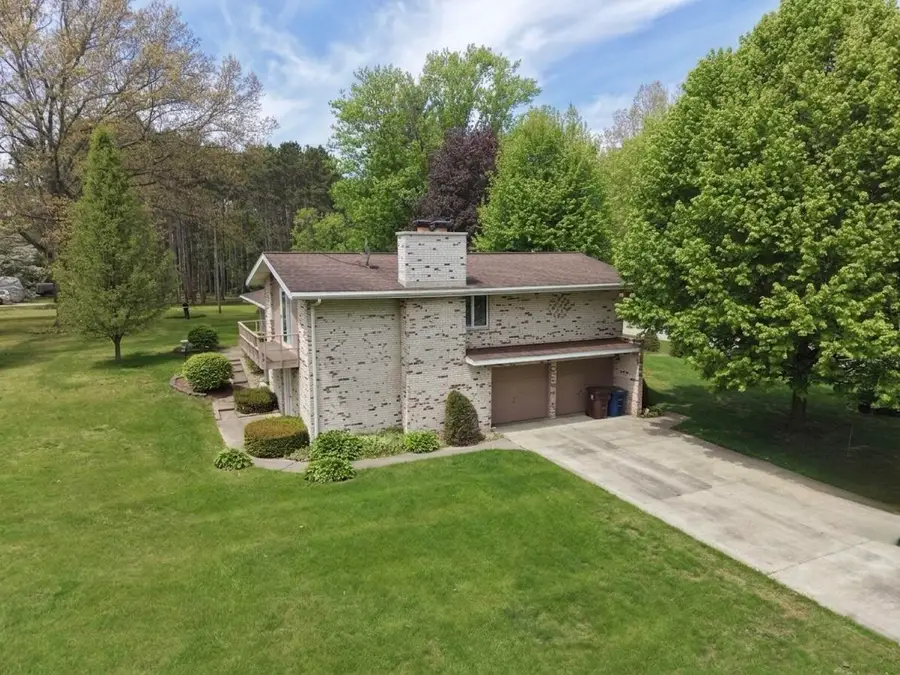 6544 W Calloway Street, Michigan City, IN 46360 - #3