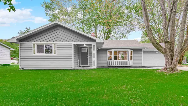 1248 Dogwood Drive, Chesterton, IN 46304
