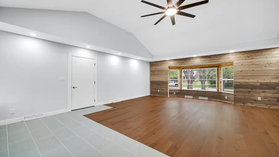 1248 Dogwood Drive, Chesterton, IN 46304 - #3
