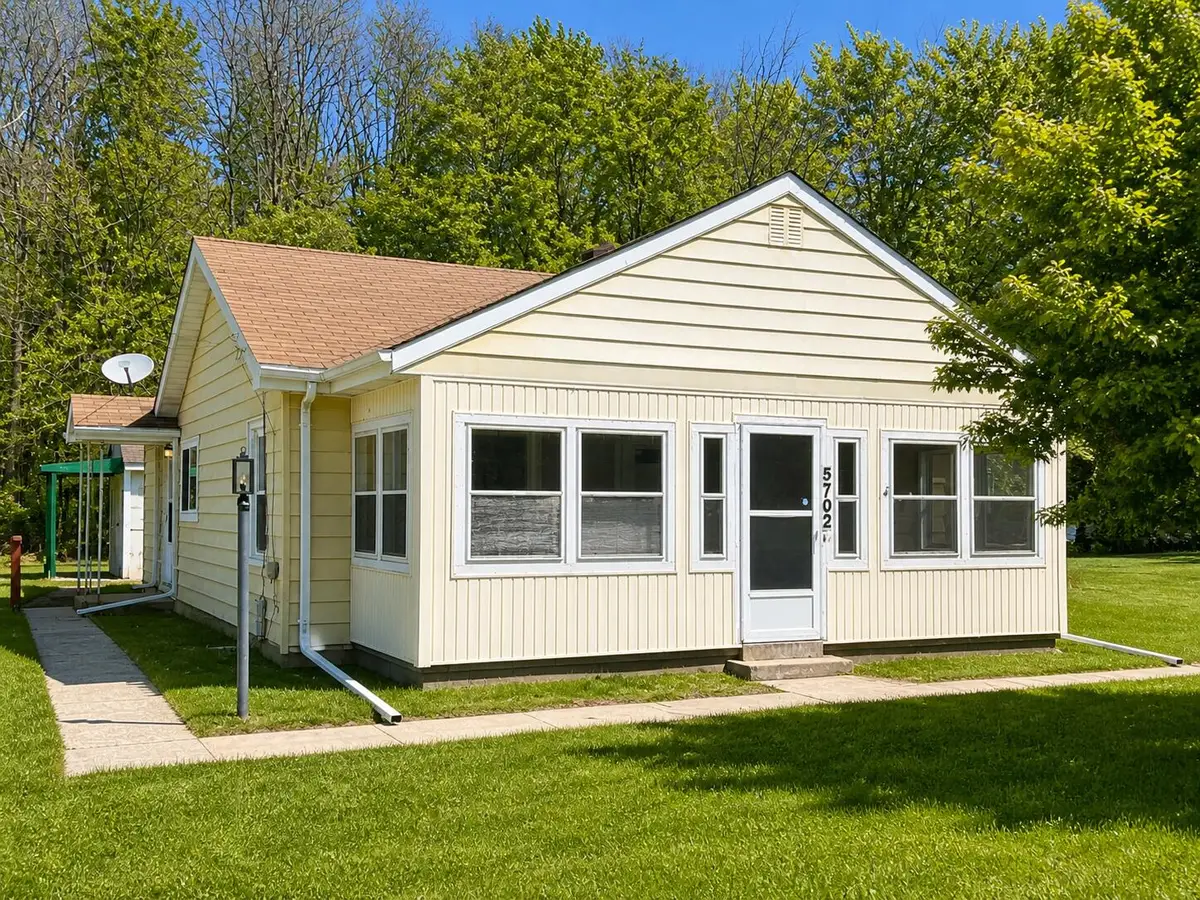 5702 Mulberry Avenue, Portage, IN 46368 - #1