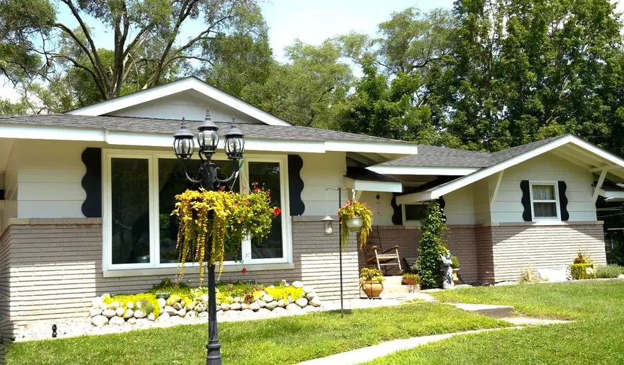 2256 W 57th Place, Merrillville, IN 46410 - #2