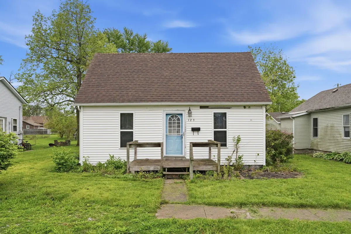 123 S Scott Street, Rensselaer, IN 47978 - #1