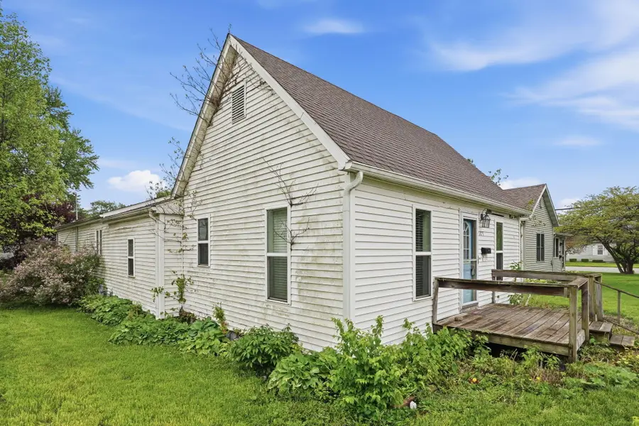 123 S Scott Street, Rensselaer, IN 47978 - #3