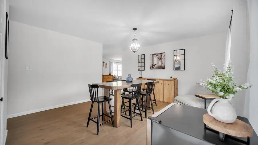 2109 Crockett Avenue, Valparaiso, IN 46383 - #2
