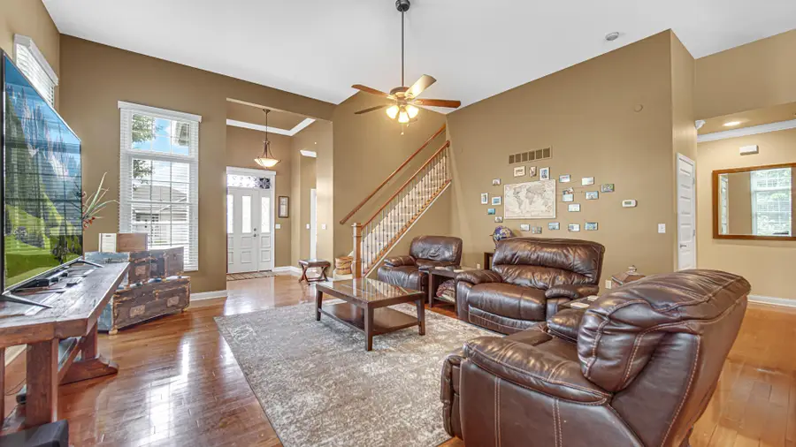 239 Edgewood Drive, Valparaiso, IN 46385 - #3