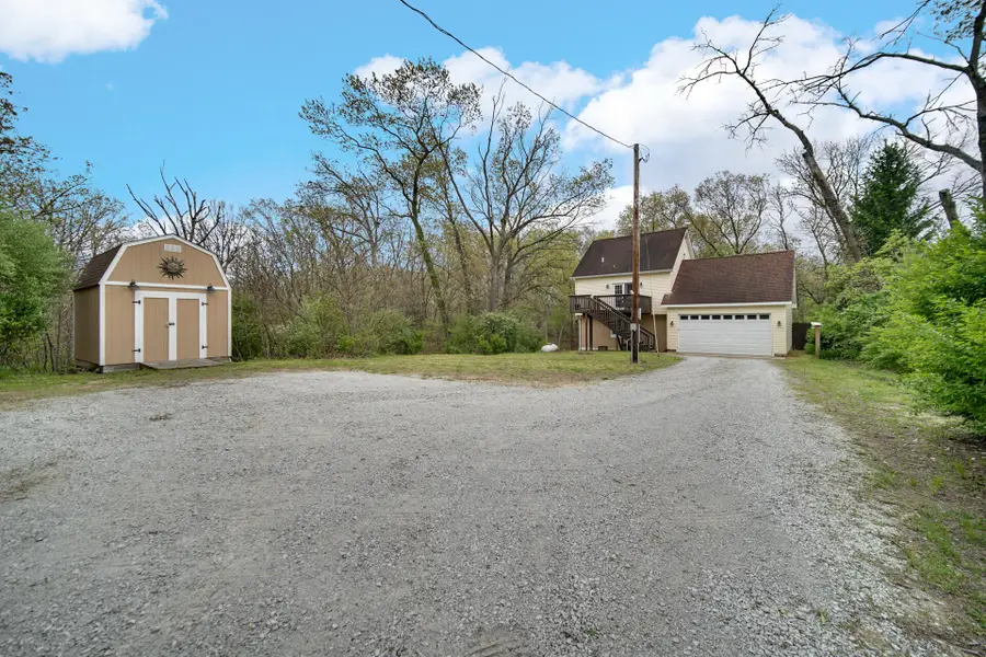 1399 E 950 N, Wheatfield, IN 46392 - #2