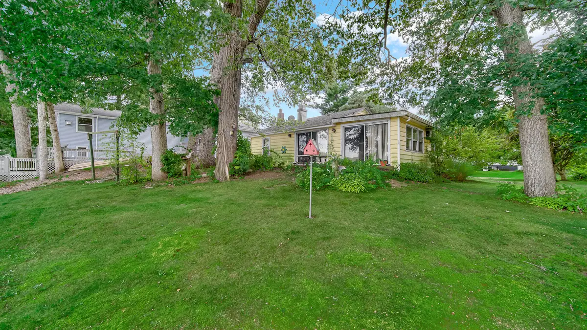 20906 S Lake Drive, Walkerton, IN 46574 - #1