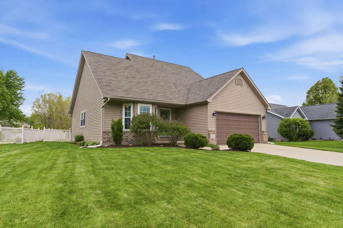 1406 Pine Creek Road, Valparaiso, IN 46383 - #1