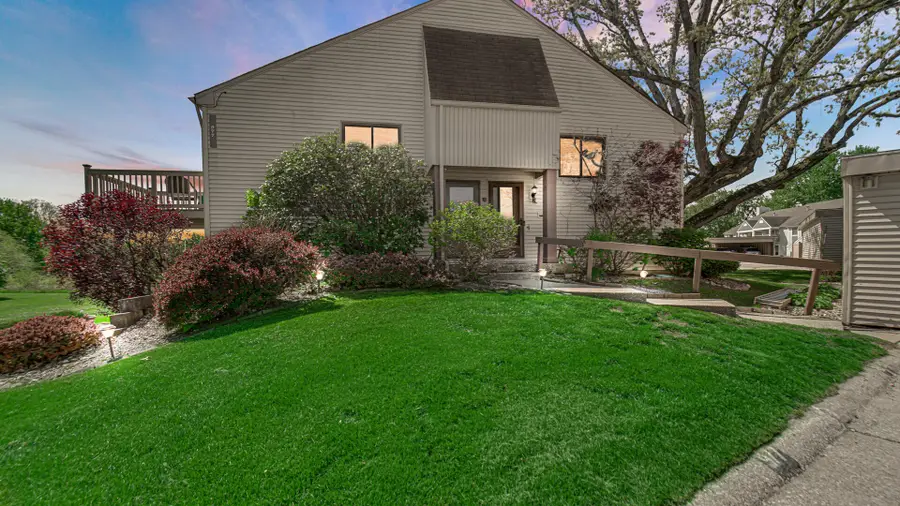 975 Millpond Road N, Valparaiso, IN 46385 - #2