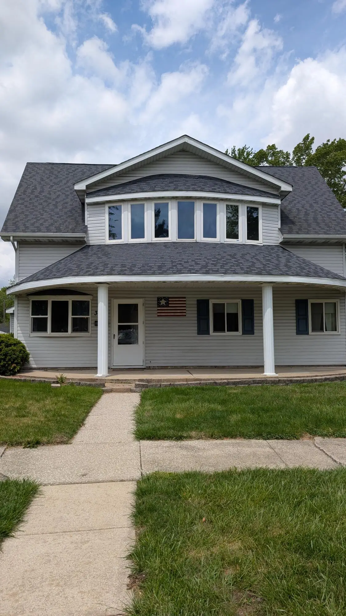 318 N Delaware Street, Hobart, IN 46342 - #1