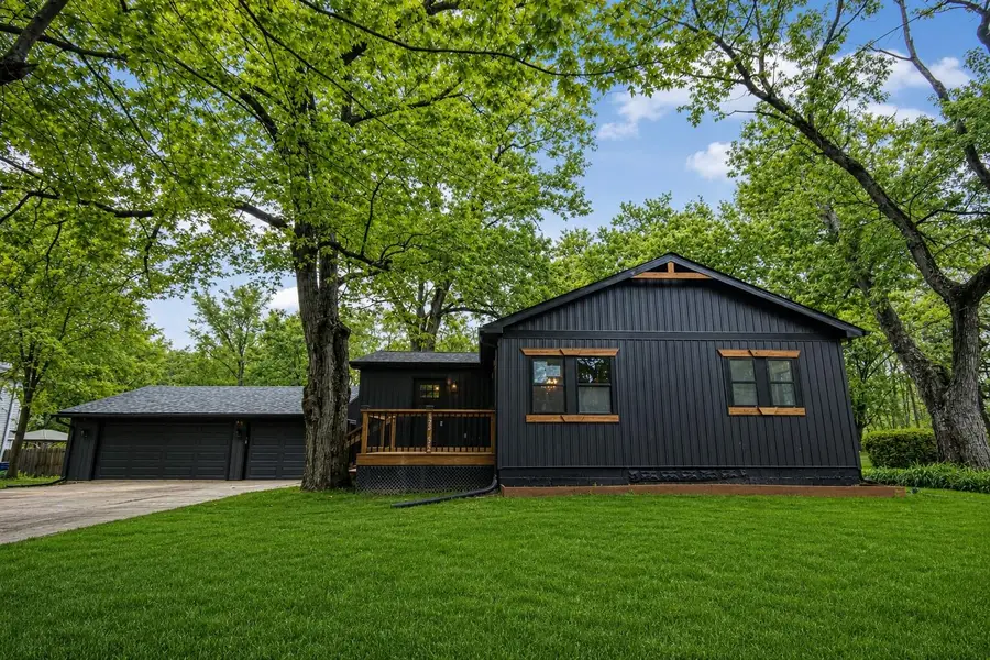 122 E 632 N, Valparaiso, IN 46383 - #2
