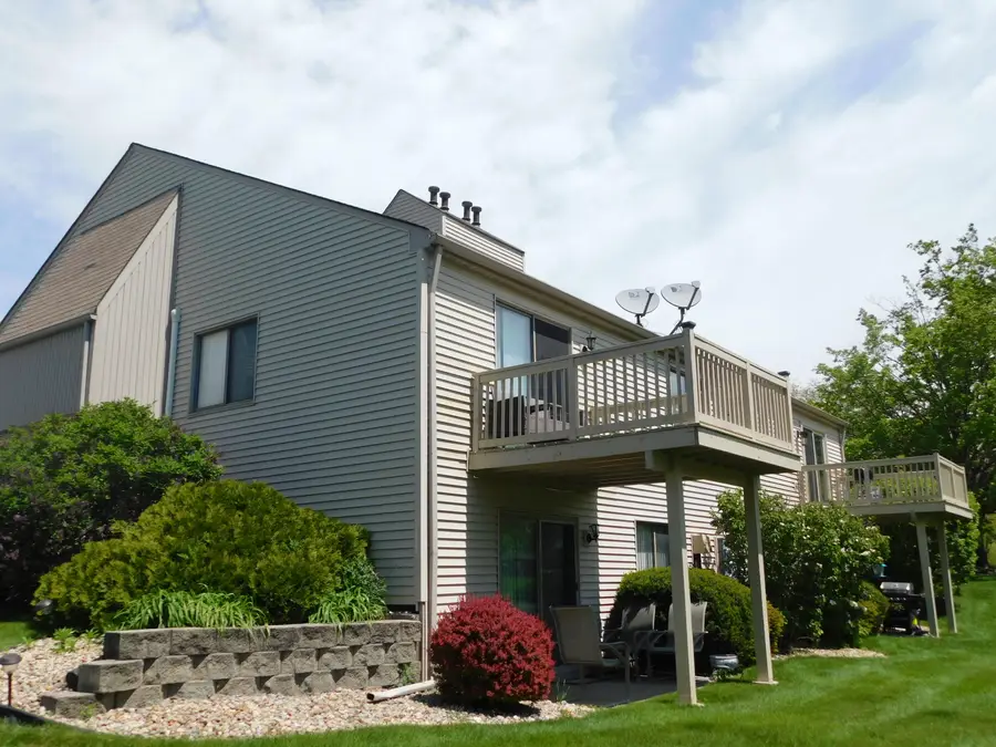 955 Millpond Road, Valparaiso, IN 46385 - #2