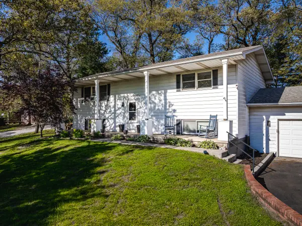 5522 E 989 N, DeMotte, IN 46310