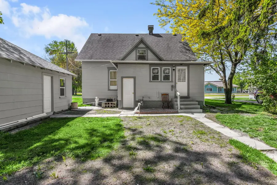 307 E Oneida Street, La Crosse, IN 46348 - #3