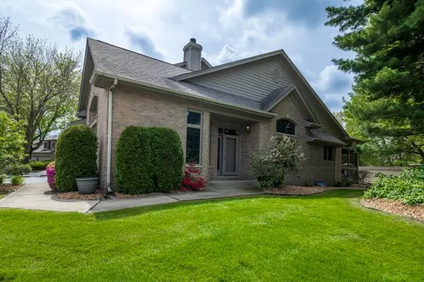 1620 Cherry Blossom Drive #3, Munster, IN 46321