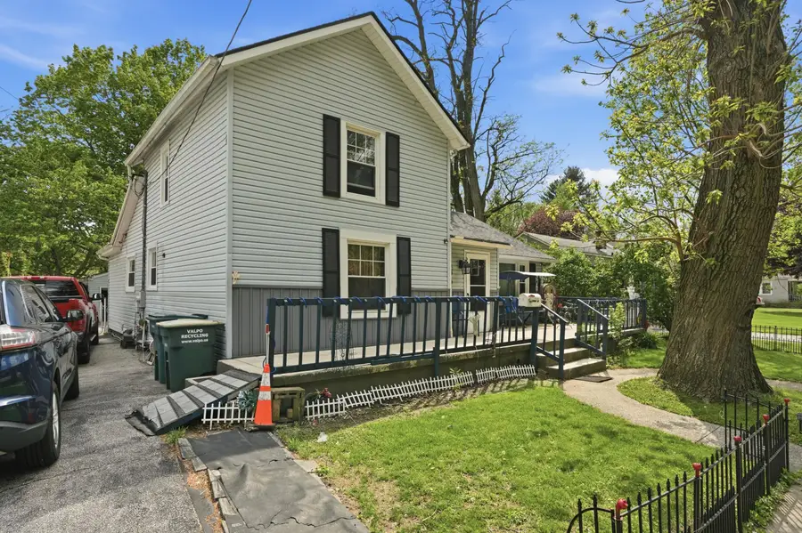 1002 Beech Street, Valparaiso, IN 46383 - #2