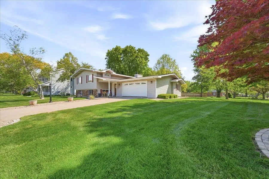 4000 Lancaster Drive, Valparaiso, IN 46383 - #3