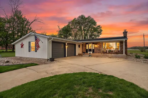 2623 W Hickory Court, La Porte, IN 46350