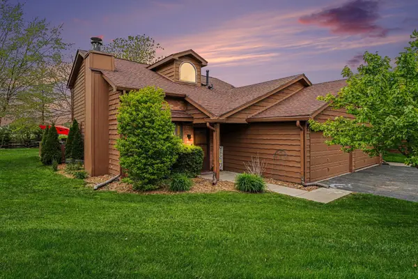 1895 Orchard Court, Crown Point, IN 46307