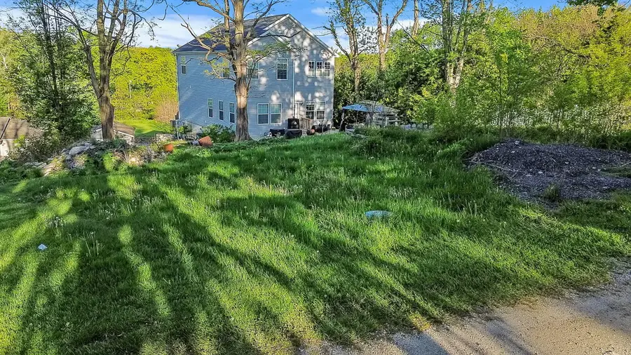 22 S Kenworthy Street, Valparaiso, IN 46385 - #3