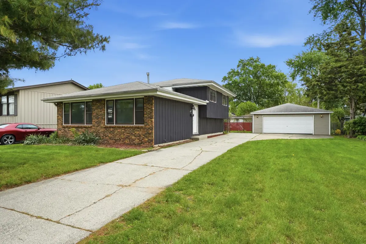 815 N Elmer Street, Griffith, IN 46319 - #1