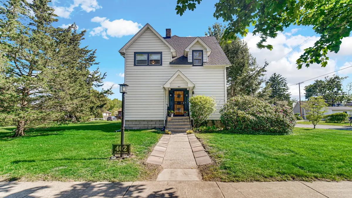 402 E Indiana Avenue, Chesterton, IN 46304 - #1