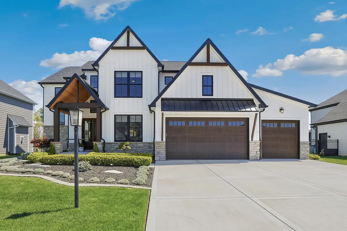 9727 Dunegrass Way, Saint John, IN 46373 - #1