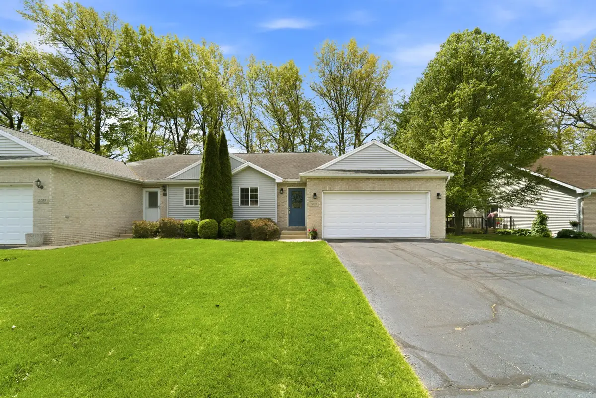 2037 Texas Street, Chesterton, IN 46304 - #1