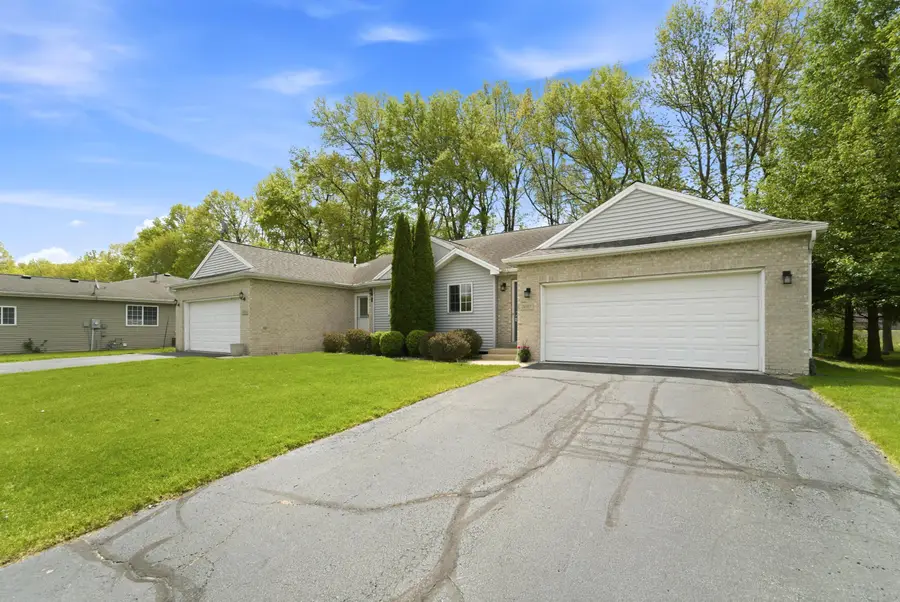2037 Texas Street, Chesterton, IN 46304 - #2