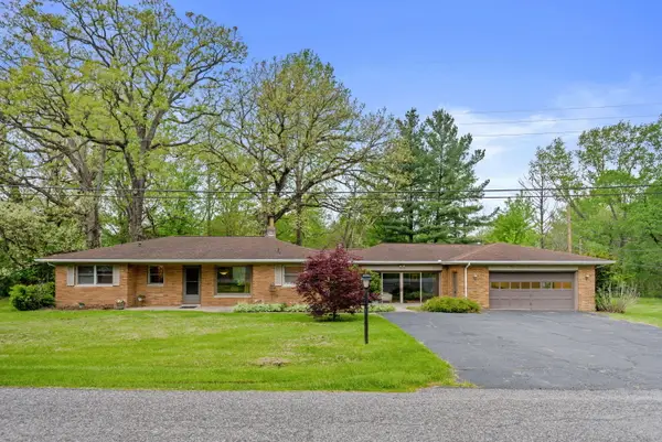 234 Lincoln Hills Drive, Valparaiso, IN 46385