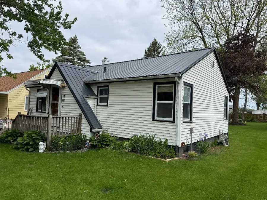 511 Allen Street, La Porte, IN 46350 - #2