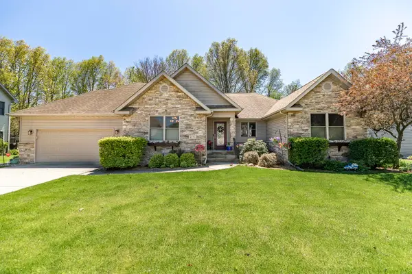 4171 Westwood Lane S, Chesterton, IN 46304