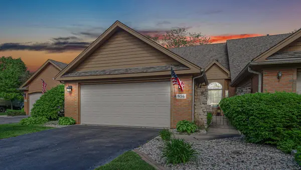 956 Cornwallis Lane, Munster, IN 46321