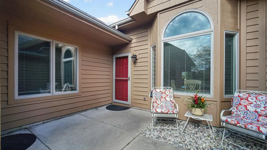 956 Cornwallis Lane, Munster, IN 46321 - #2