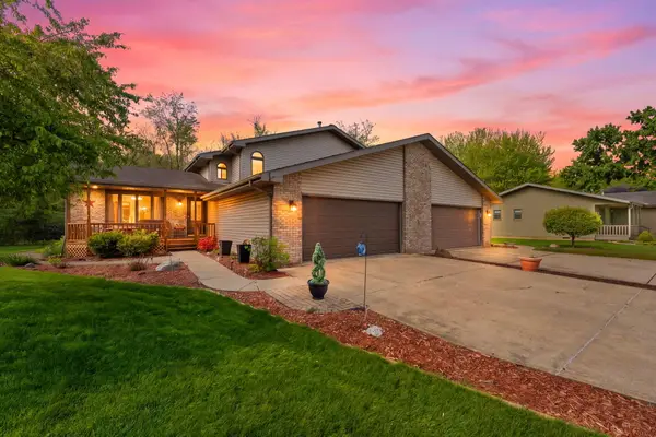 339 Bunker Drive, Schererville, IN 46375