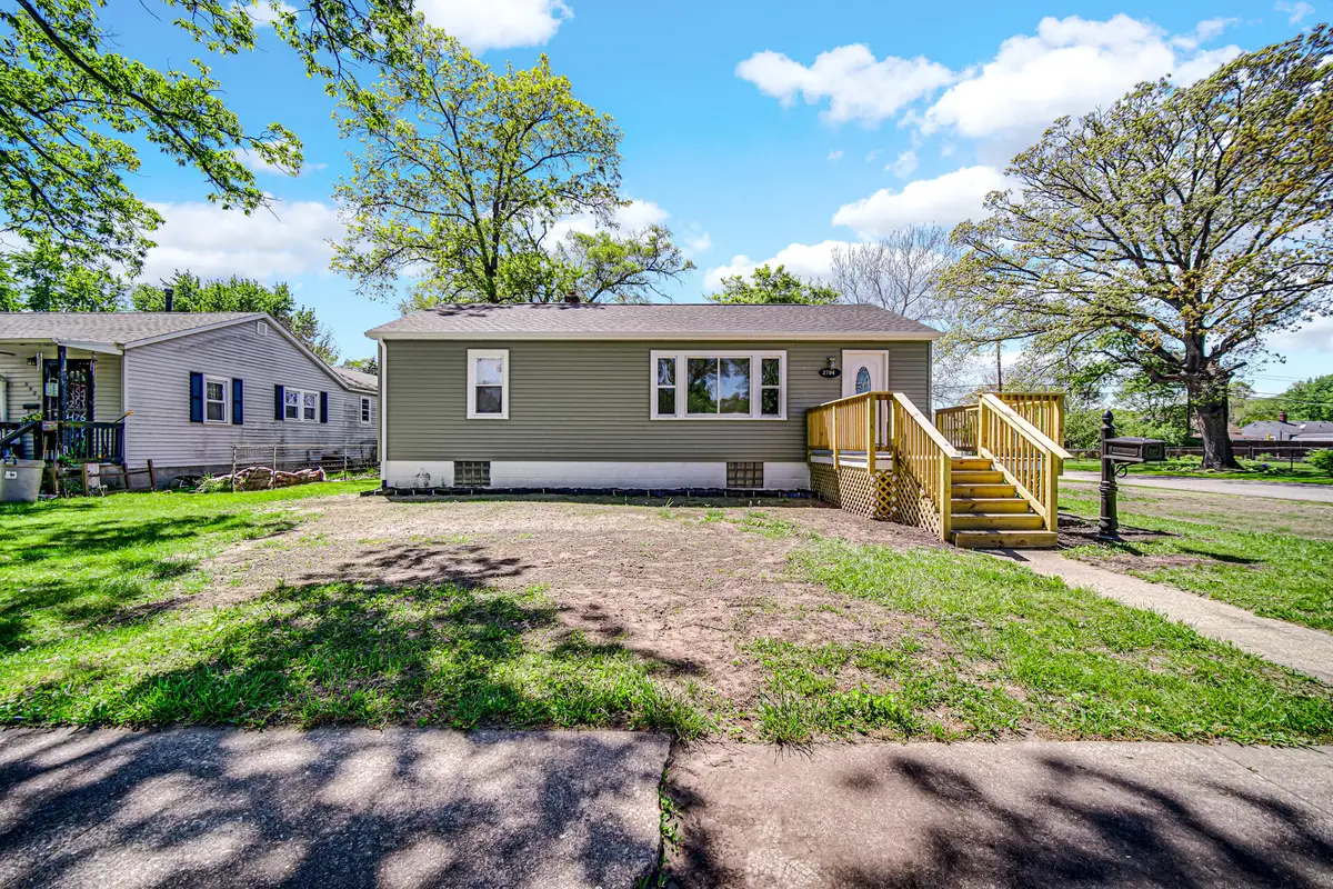 2704 Lake Street, Lake Station, IN 46405 - #1
