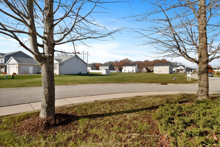 283 Apple Grove Lane, Valparaiso, IN 46385 - #2