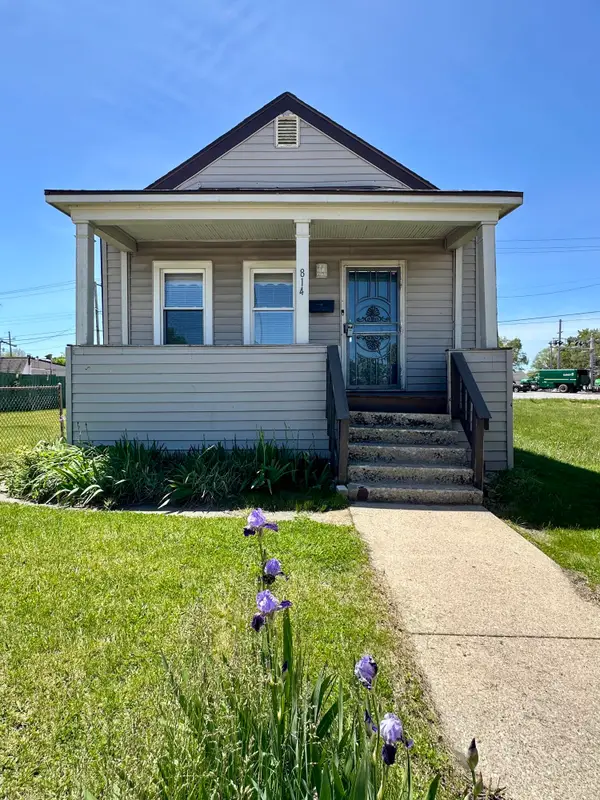 814 Summer Street, Hammond, IN 46320