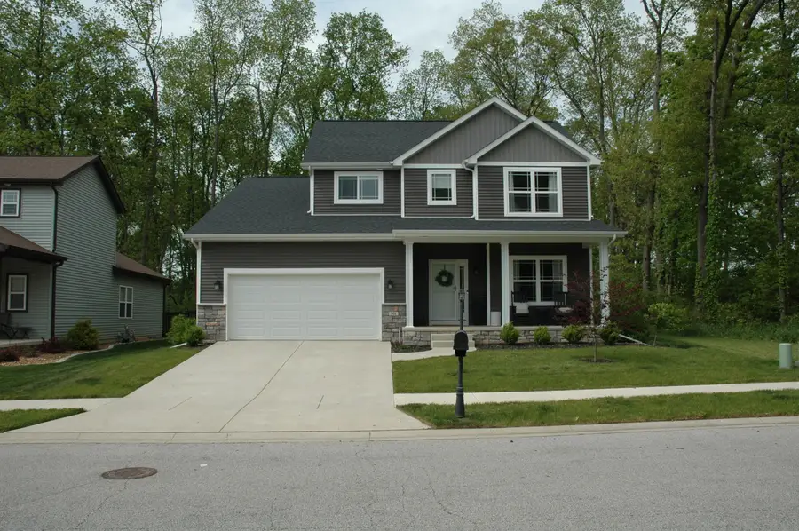 901 Hatch Lake Pkwy, Valparaiso, IN 46385 - #2