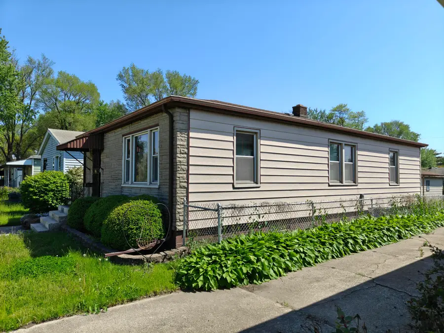 1027 Central Avenue, Gary, IN 46407 - #2