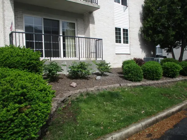 402 Sturdy Road #1d, Valparaiso, IN 46383