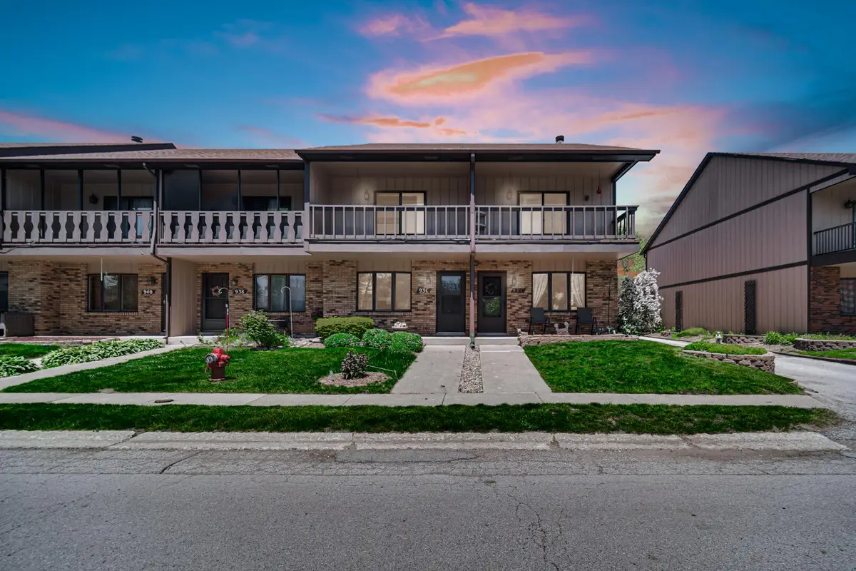 934 Jordan Circle, Schererville, IN 46375 - #1