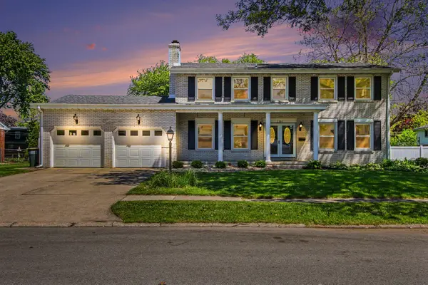 2304 Shannon Drive, Valparaiso, IN 46383