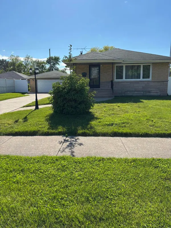 8108 Madison Avenue, Munster, IN 46321