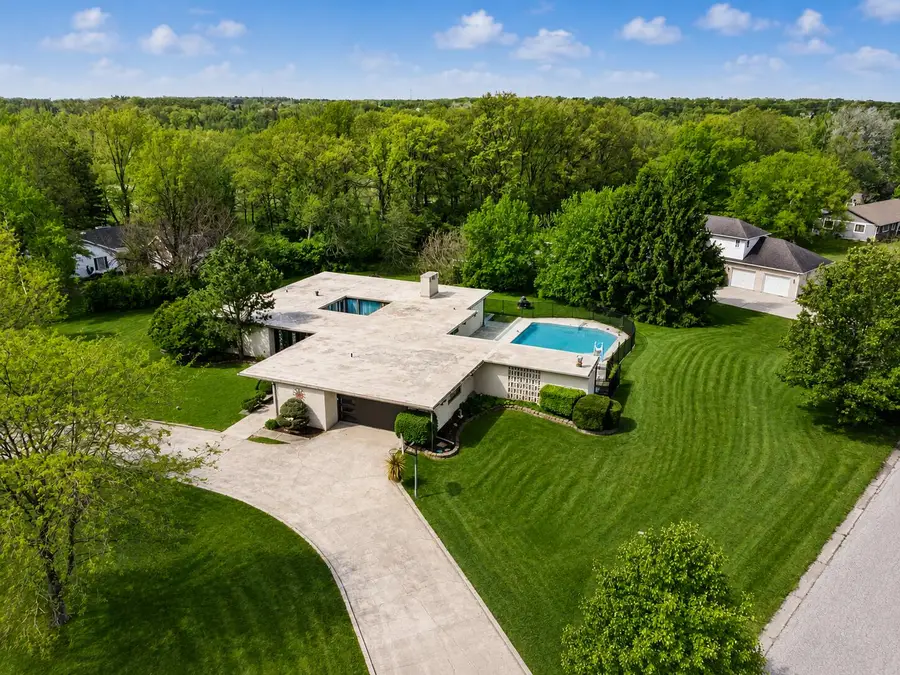 102 Sylvan Drive, Valparaiso, IN 46385 - #3